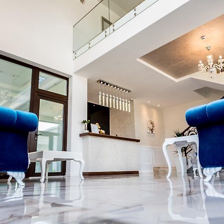 J'Adore Boutique Hotel Lugoj Eksteriør billede